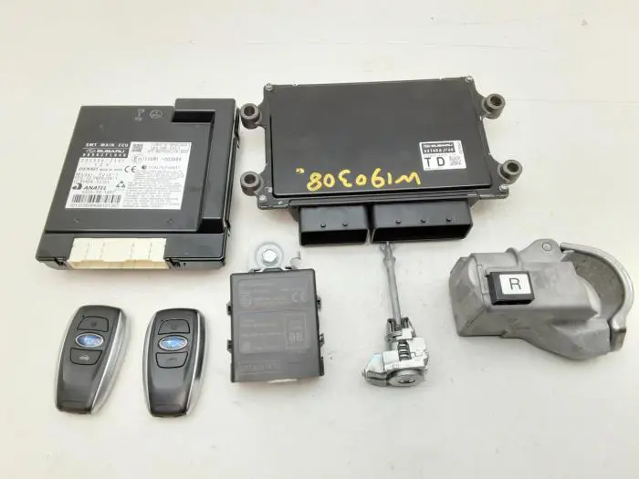 Cerradura de contacto y ordenador Subaru XV