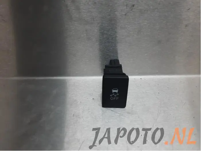 Interruptor ESP Toyota IQ