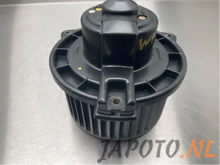 Motor de ventilador de calefactor Mazda MPV
