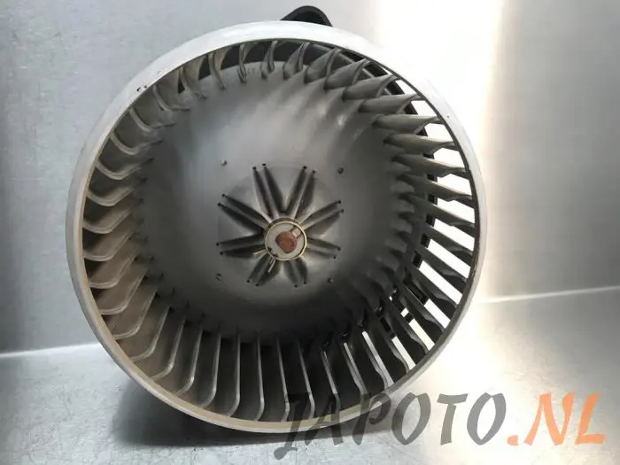 Motor de ventilador de calefactor Mitsubishi Pajero