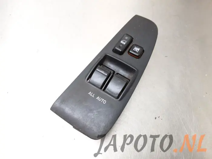 Interruptor combinado de ventanillas Toyota Avensis