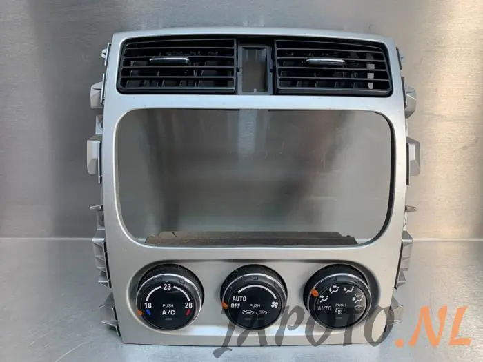 Panel de control de calefacción Suzuki Liana
