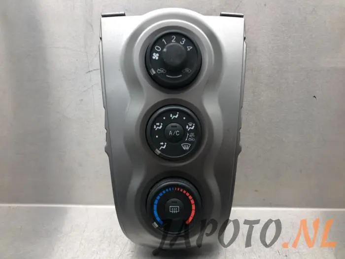 Panel de control de calefacción Toyota Yaris