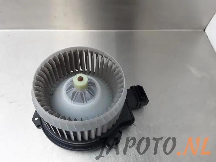 Motor de ventilador de calefactor Suzuki SX-4