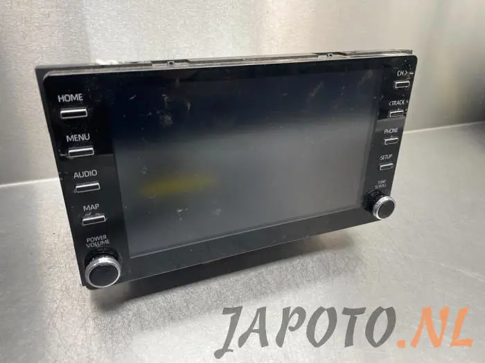 Unidad de control multimedia Toyota Corolla