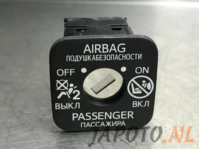 Cierre airbag Lexus CT 200h