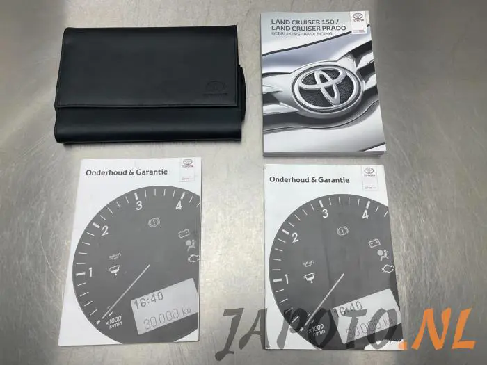 Instrucciones(varios) Toyota Landcruiser