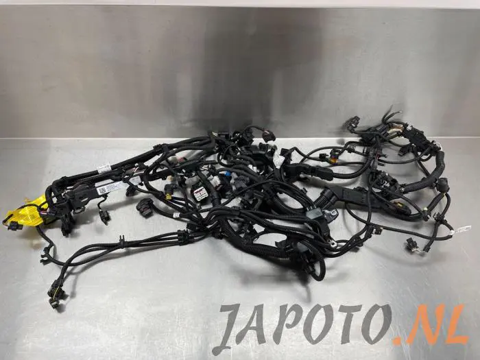 Mazo de cables compartimento motor Toyota Supra