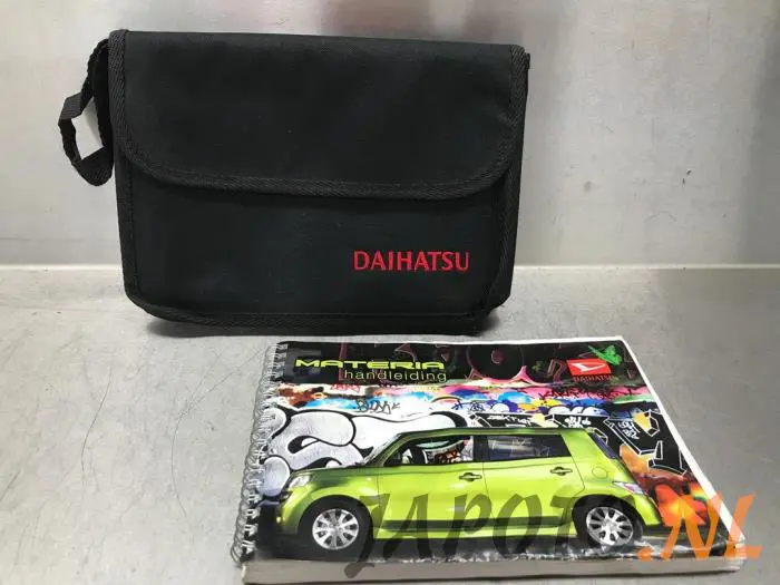 Instrucciones(varios) Daihatsu Materia