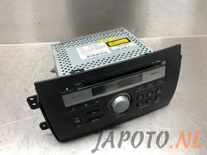 Reproductor de CD y radio Suzuki SX-4