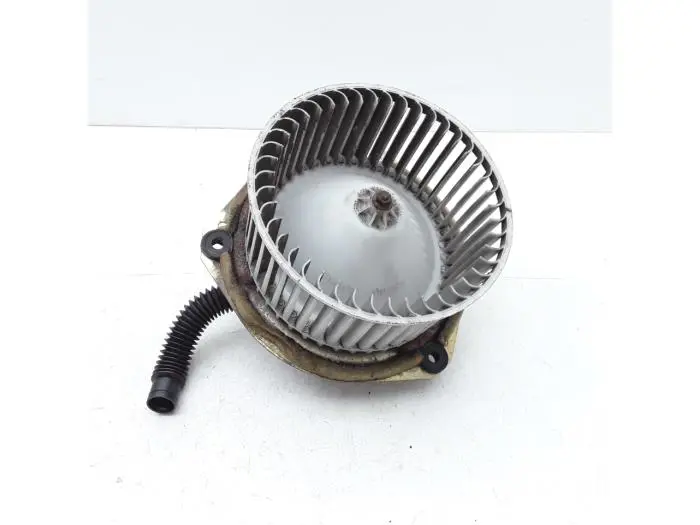 Motor de ventilador de calefactor Subaru Legacy
