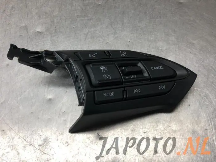 Interruptor de mando de volante Toyota Yaris