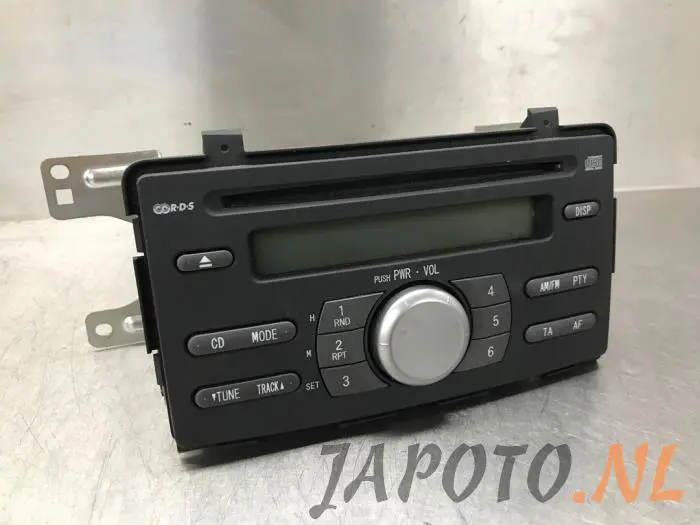 Reproductor de CD y radio Daihatsu Cuore