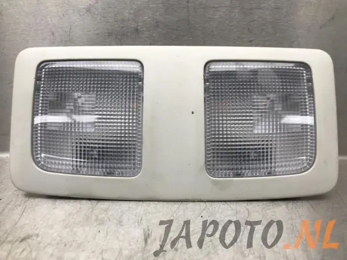 Iluminación interior detrás Mazda CX-5