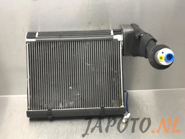 Evaporador de aire acondicionado Lexus IS 300