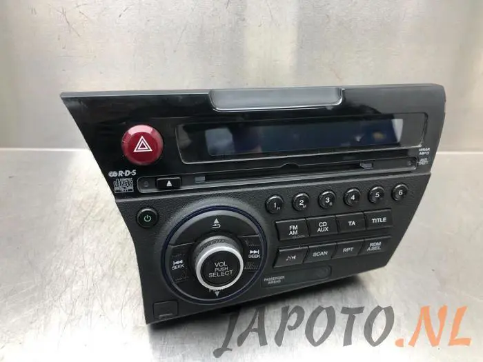 Reproductor de CD y radio Honda CR-Z