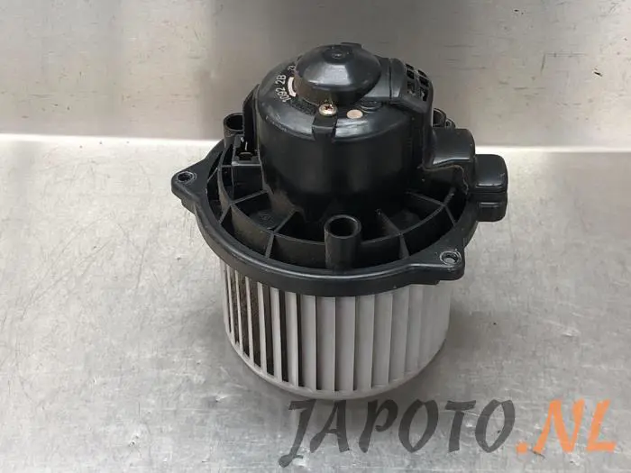 Motor de ventilador de calefactor Suzuki Jimny