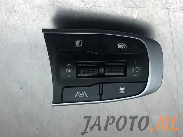 Interruptor de mando de volante Kia Sportage