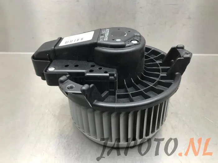 Motor de ventilador de calefactor Toyota Auris