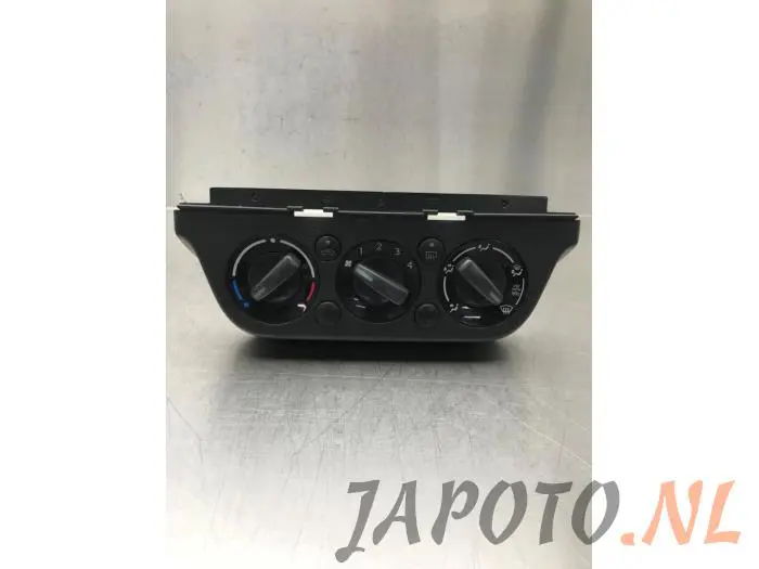 Panel de control de calefacción Suzuki Swift