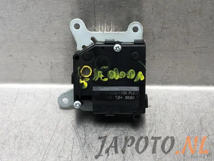 Motor de válvula de calefactor Toyota Rav-4