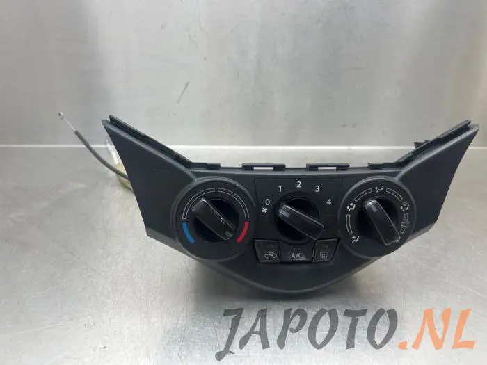 Panel de control de calefacción Suzuki Baleno