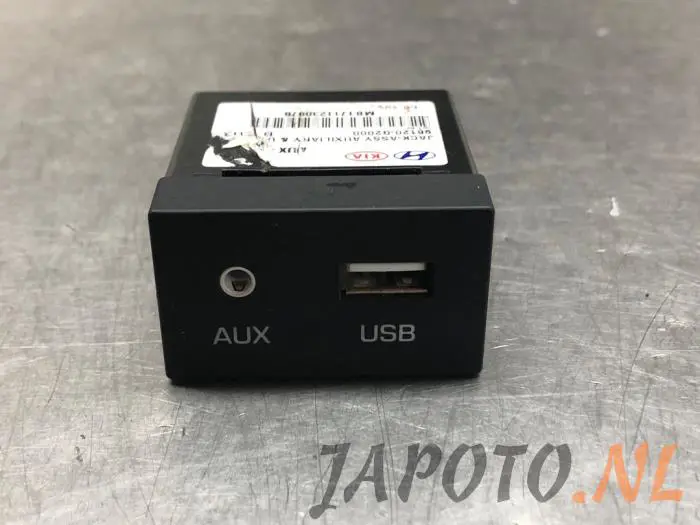 Conexión AUX-USB Hyundai I30