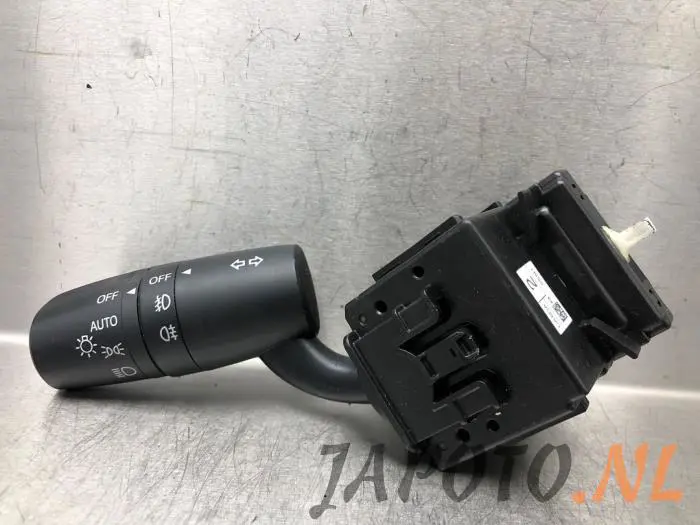 Interruptor de luz Mazda CX-3