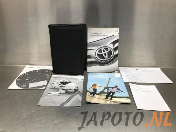 Instrucciones(varios) Toyota Yaris