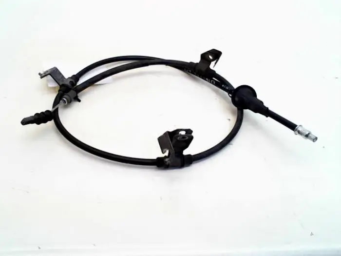 Cable de freno de mano Mitsubishi Colt