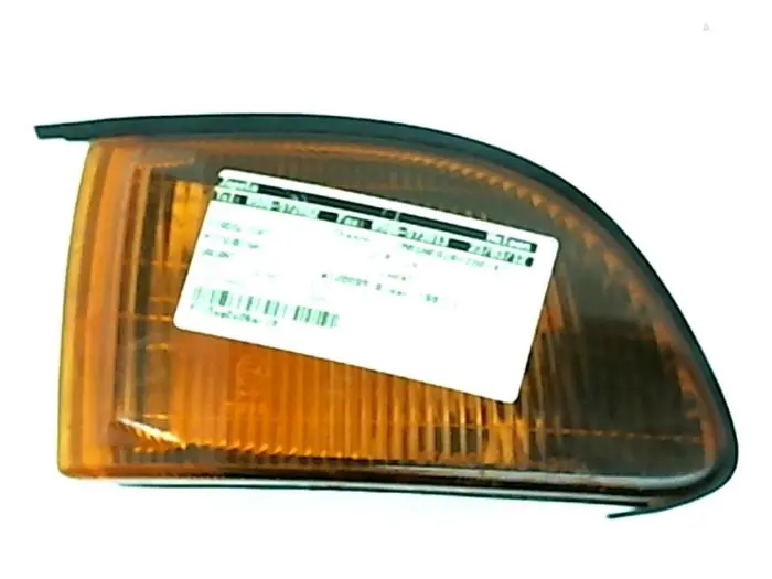 Luz de posición izquierda Mitsubishi Galant