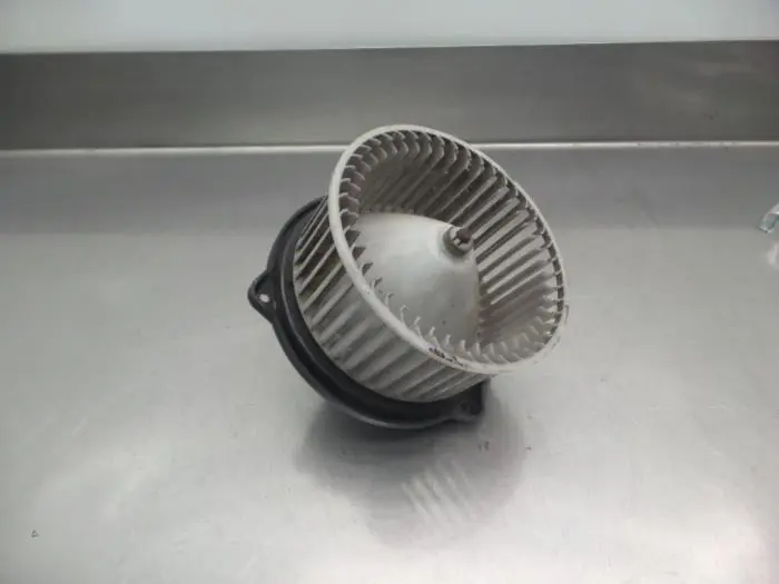 Motor de ventilador de calefactor Daihatsu Valera