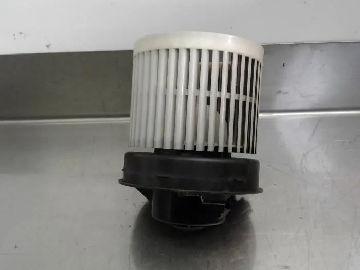 Motor de ventilador de calefactor Nissan Micra